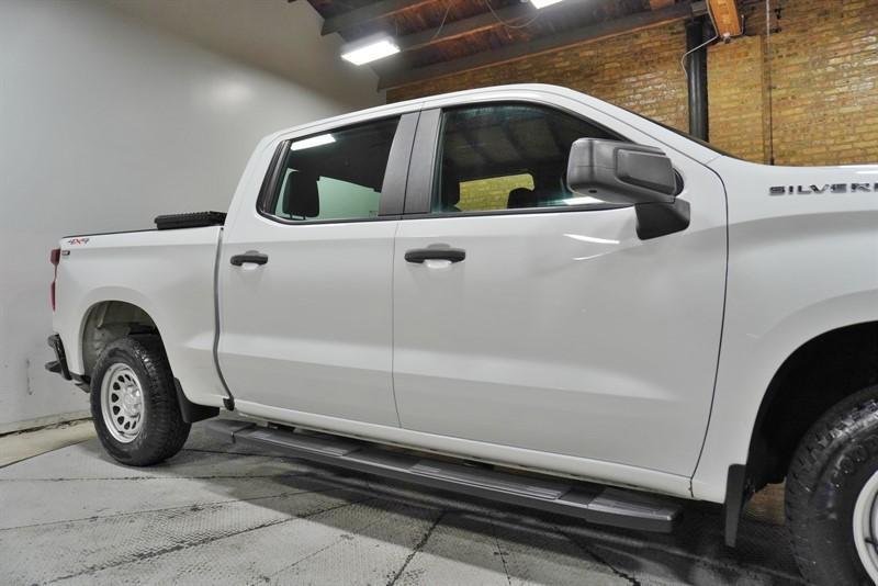 used 2021 Chevrolet Silverado 1500 car, priced at $31,995