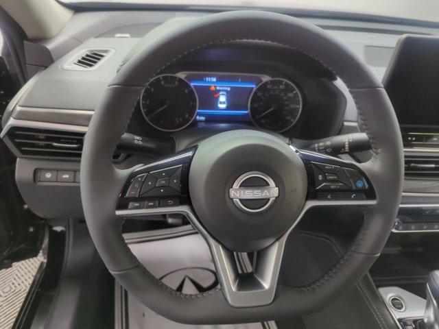new 2023 Nissan Altima car, priced at $30,995