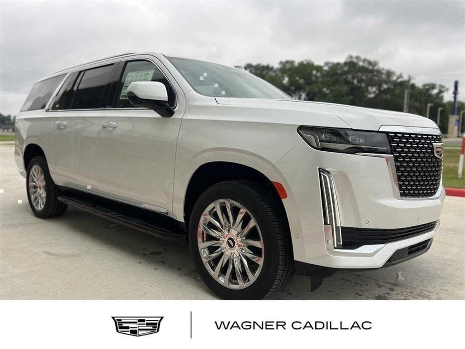 new 2024 Cadillac Escalade ESV car, priced at $102,565