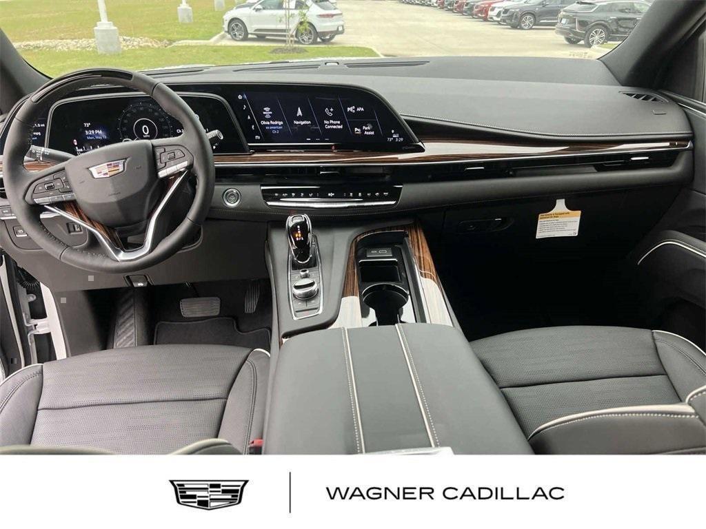 new 2024 Cadillac Escalade ESV car, priced at $102,565