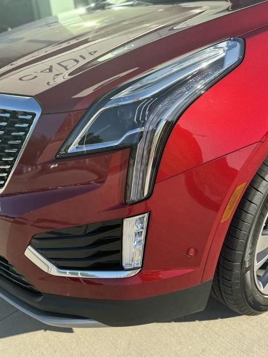 new 2025 Cadillac XT5 car, priced at $58,690