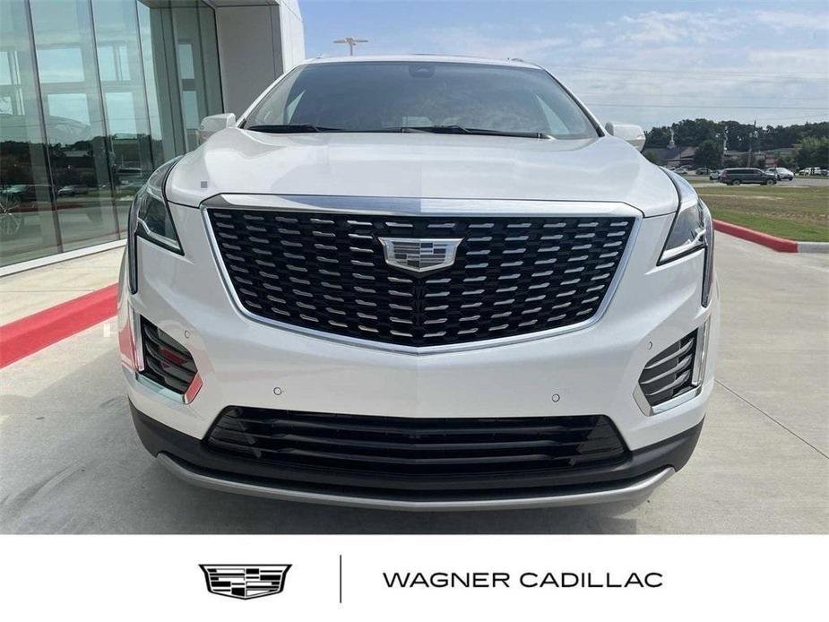 new 2024 Cadillac XT5 car, priced at $53,040