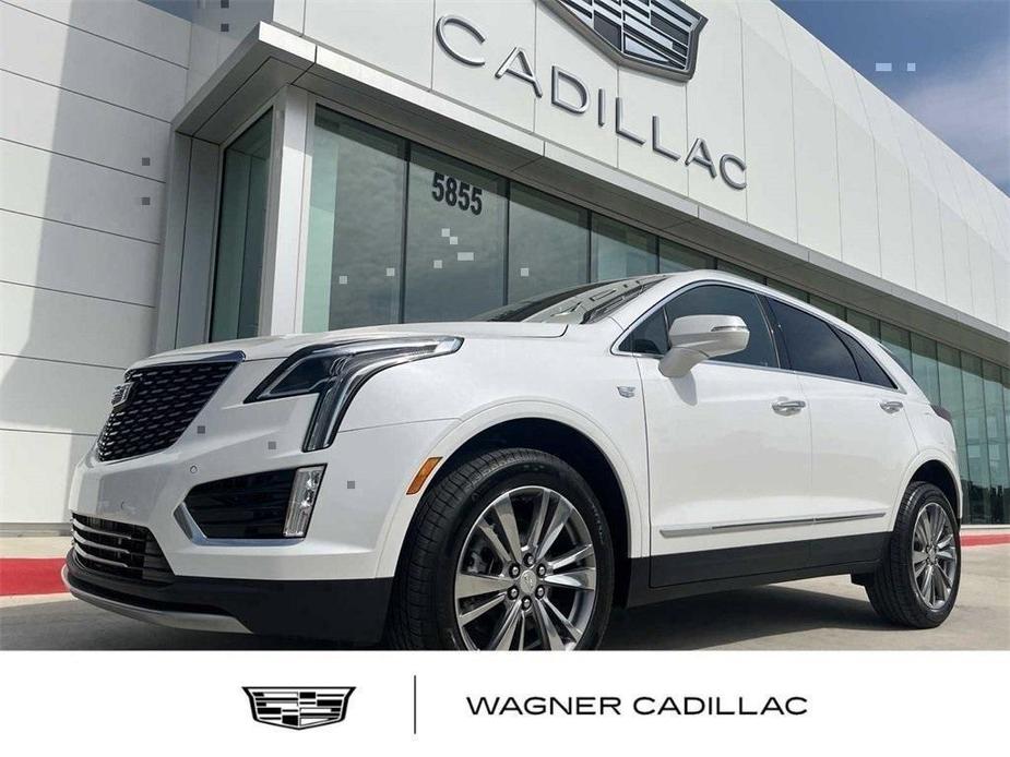 new 2024 Cadillac XT5 car, priced at $53,040