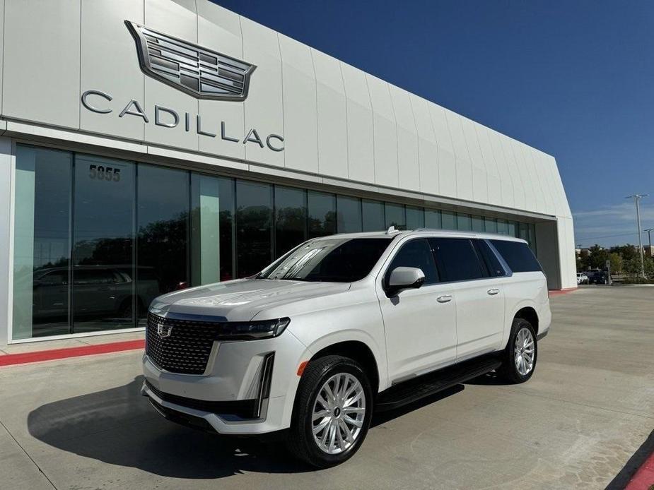 new 2024 Cadillac Escalade ESV car, priced at $91,115