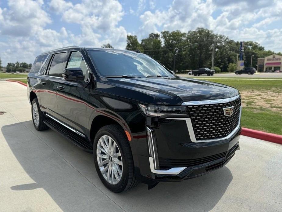 new 2024 Cadillac Escalade ESV car, priced at $90,590