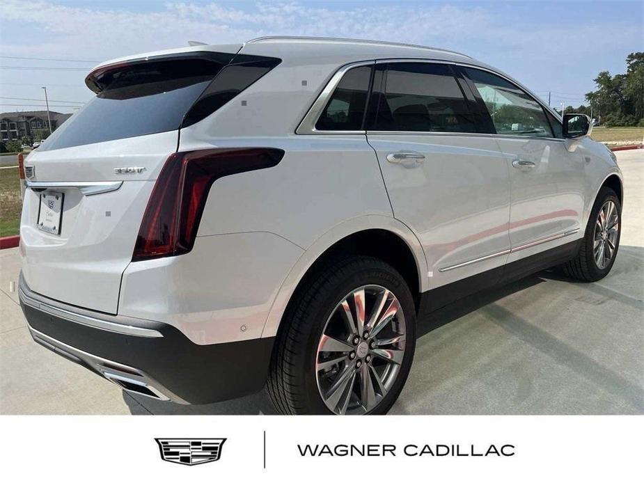 new 2024 Cadillac XT5 car, priced at $56,515