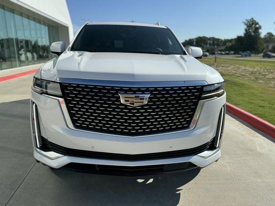 new 2024 Cadillac Escalade ESV car, priced at $112,110