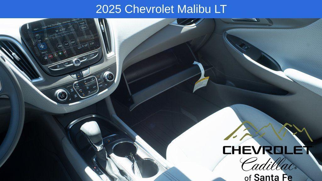 new 2025 Chevrolet Malibu car, priced at $31,120