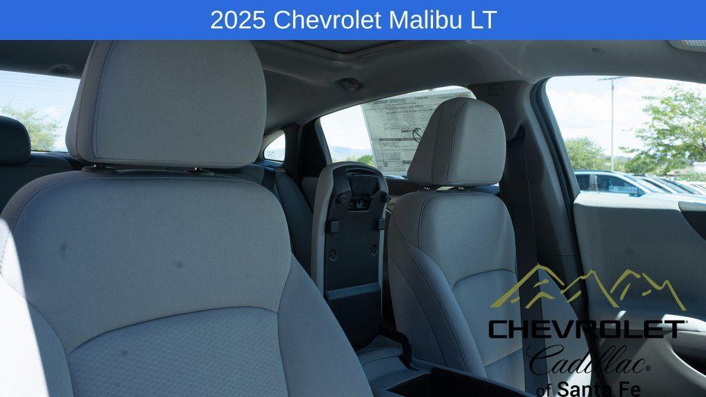 new 2025 Chevrolet Malibu car, priced at $31,120