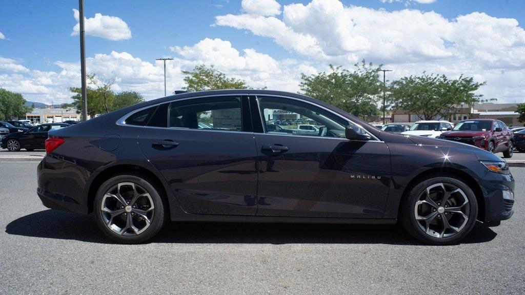 new 2025 Chevrolet Malibu car, priced at $31,120