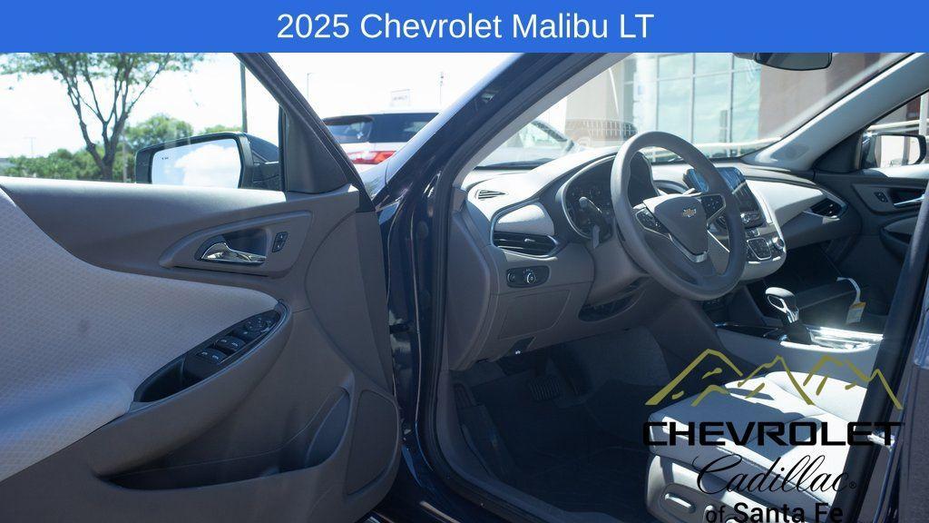 new 2025 Chevrolet Malibu car, priced at $31,120