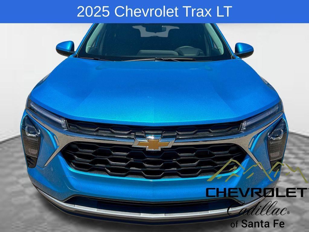 new 2025 Chevrolet Trax car, priced at $27,170