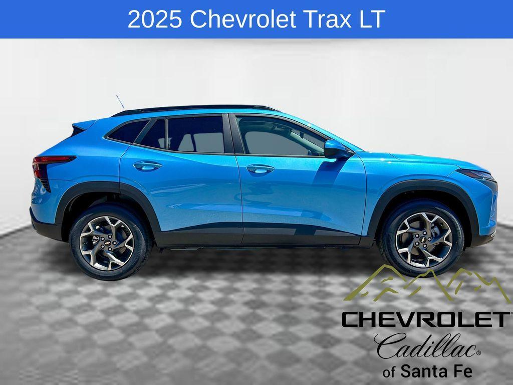new 2025 Chevrolet Trax car, priced at $27,170