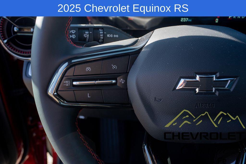 new 2025 Chevrolet Equinox car, priced at $35,925