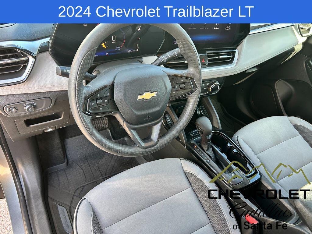 used 2024 Chevrolet TrailBlazer car, priced at $24,988