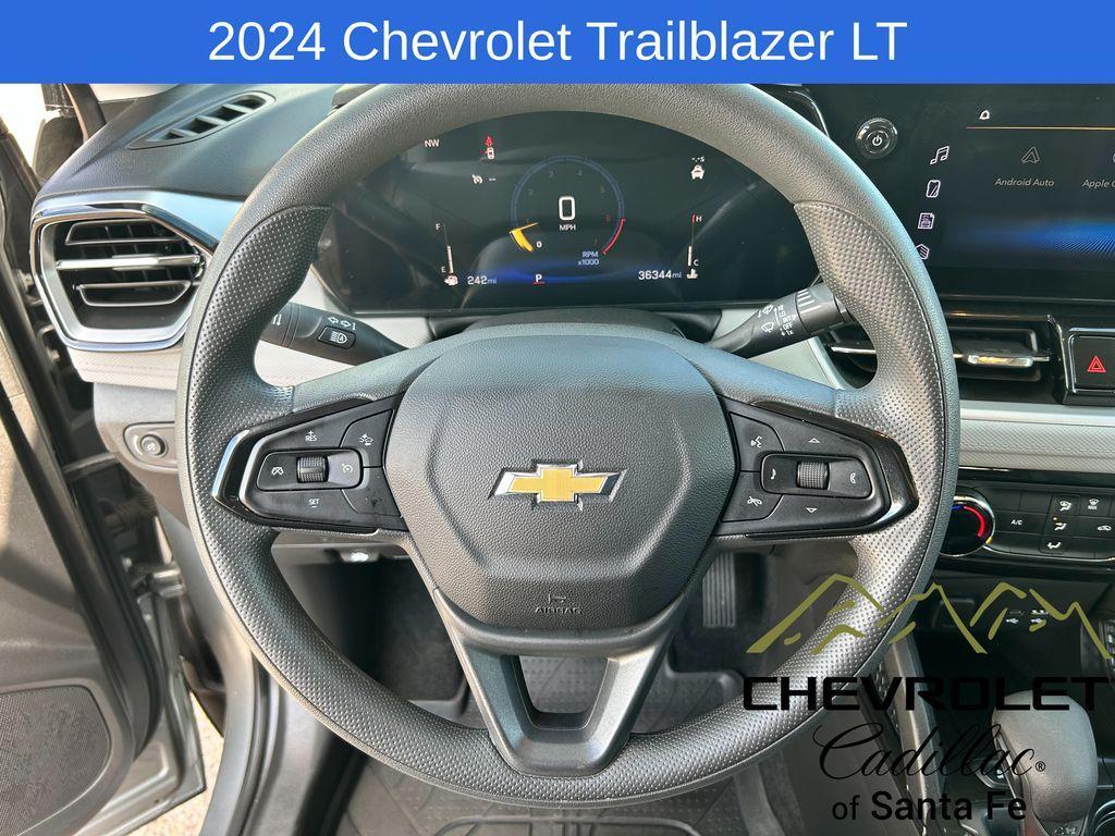 used 2024 Chevrolet TrailBlazer car, priced at $24,988