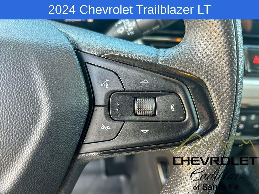 used 2024 Chevrolet TrailBlazer car, priced at $24,988