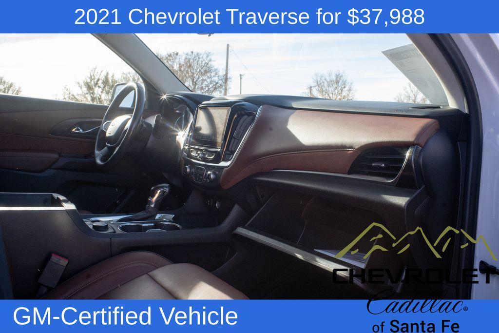 used 2021 Chevrolet Traverse car, priced at $37,988