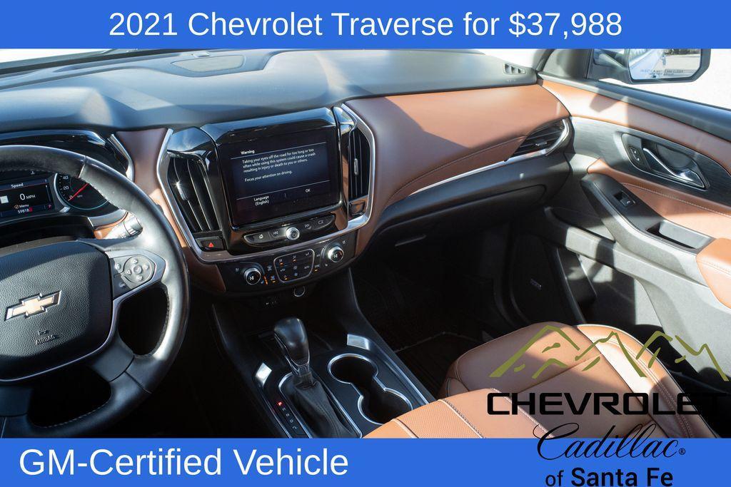 used 2021 Chevrolet Traverse car, priced at $37,988