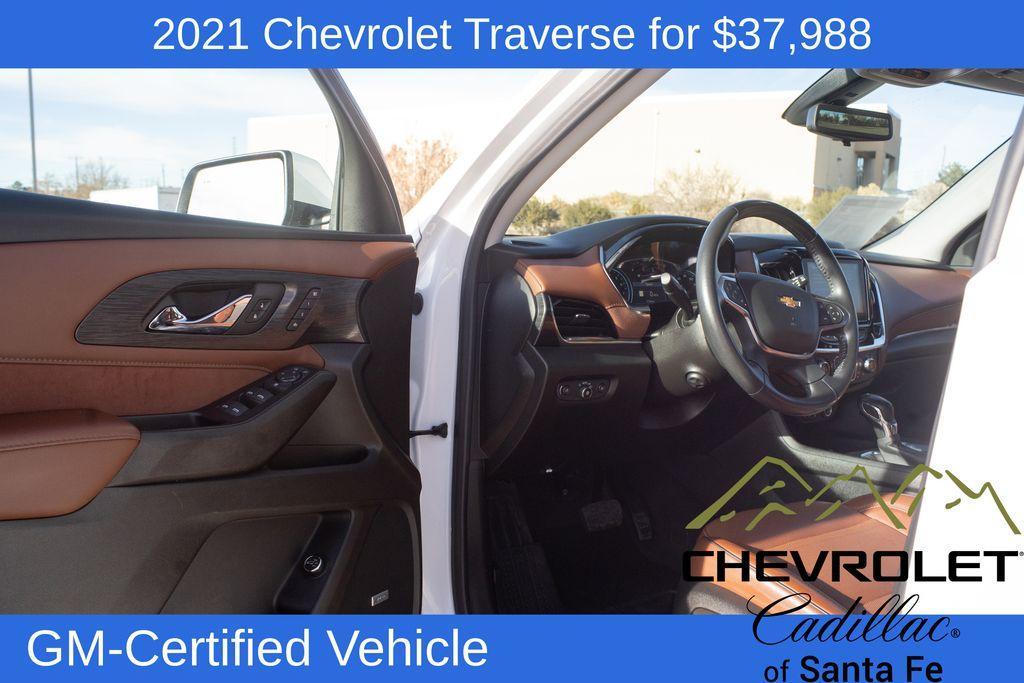 used 2021 Chevrolet Traverse car, priced at $37,988