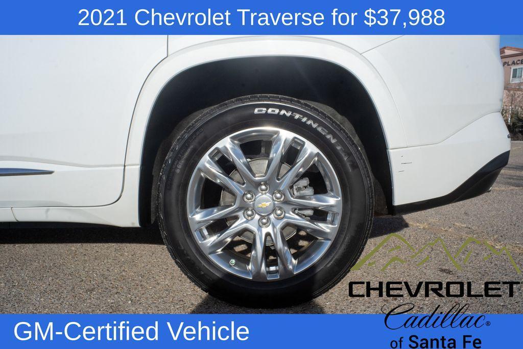 used 2021 Chevrolet Traverse car, priced at $37,988