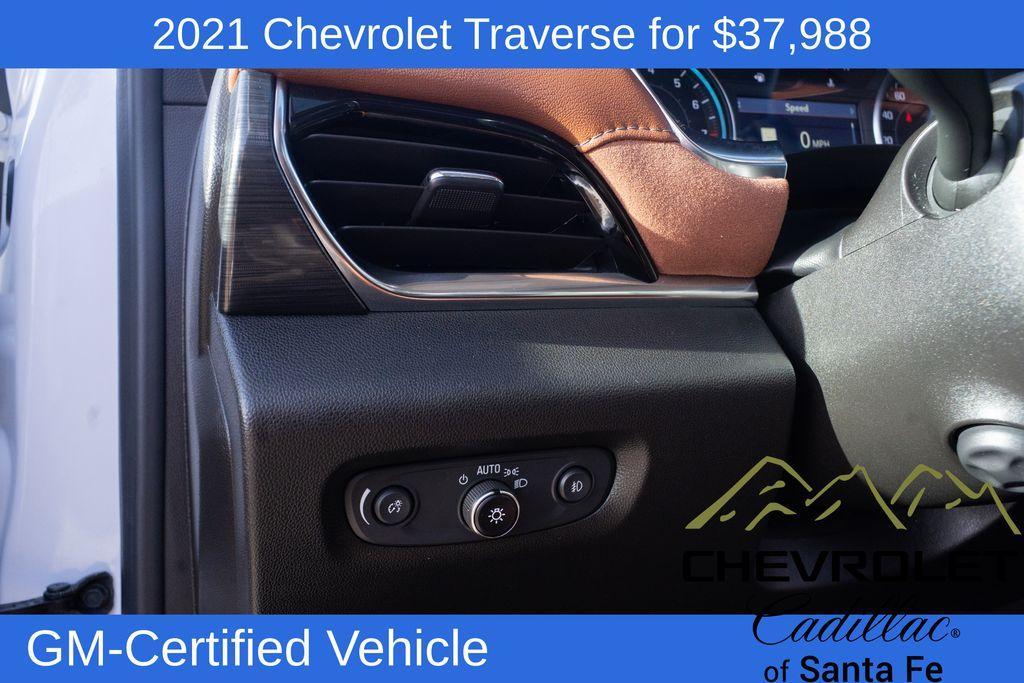 used 2021 Chevrolet Traverse car, priced at $37,988