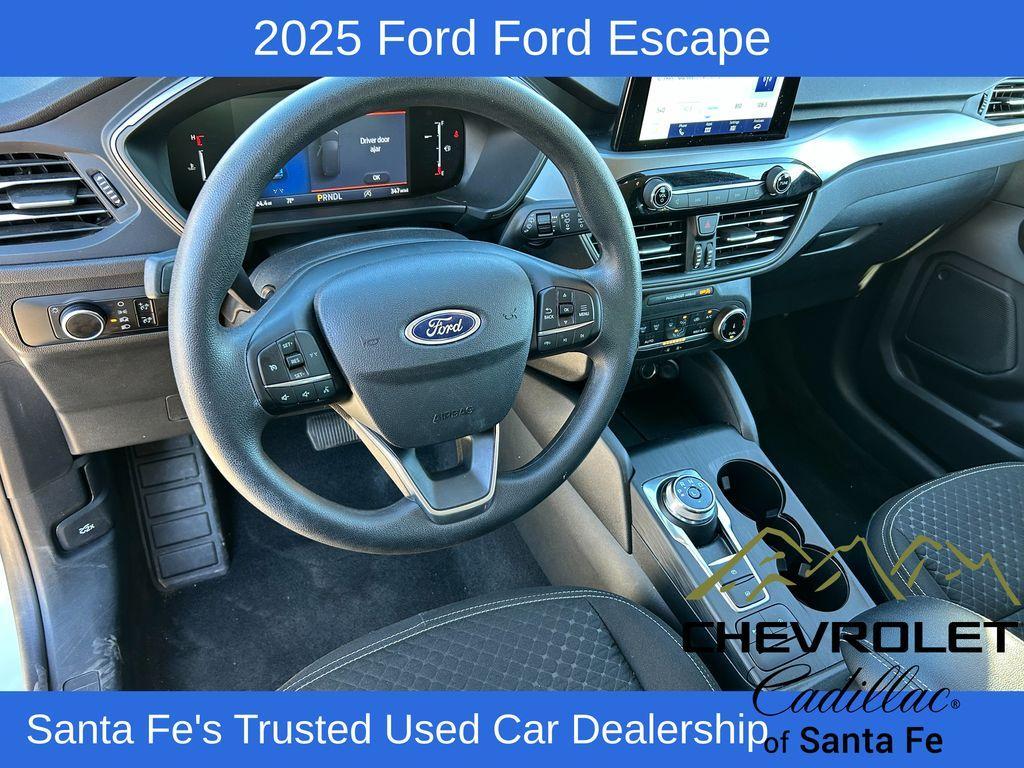 used 2025 Ford Escape car, priced at $24,991