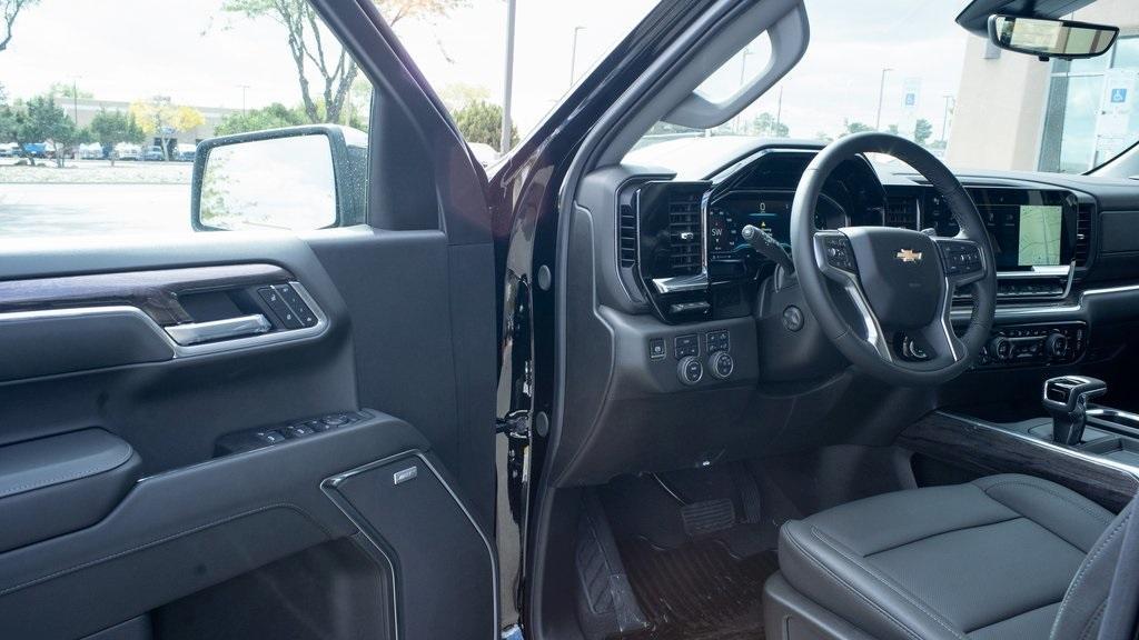 new 2025 Chevrolet Silverado 1500 car, priced at $68,430