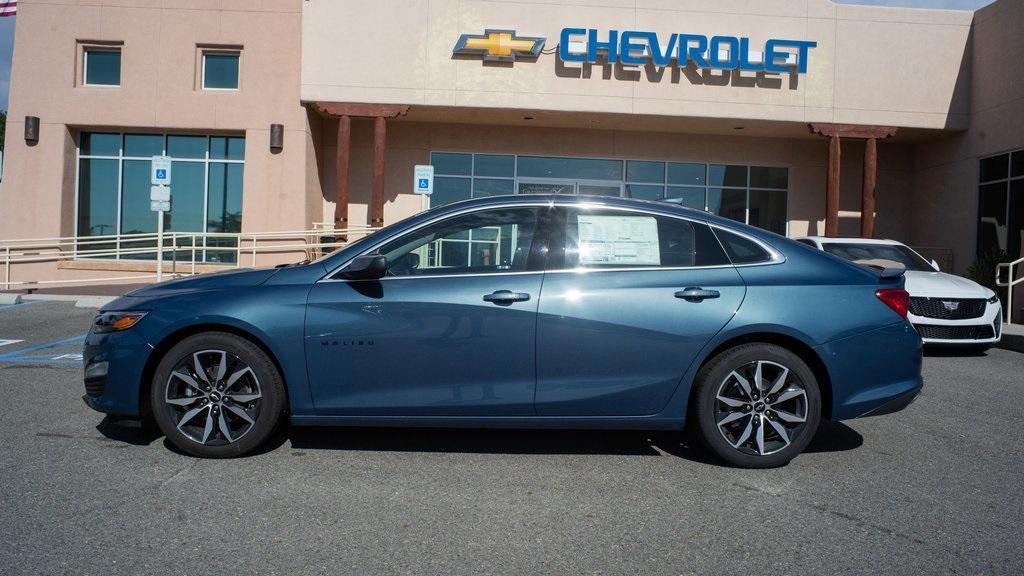 new 2025 Chevrolet Malibu car, priced at $28,520