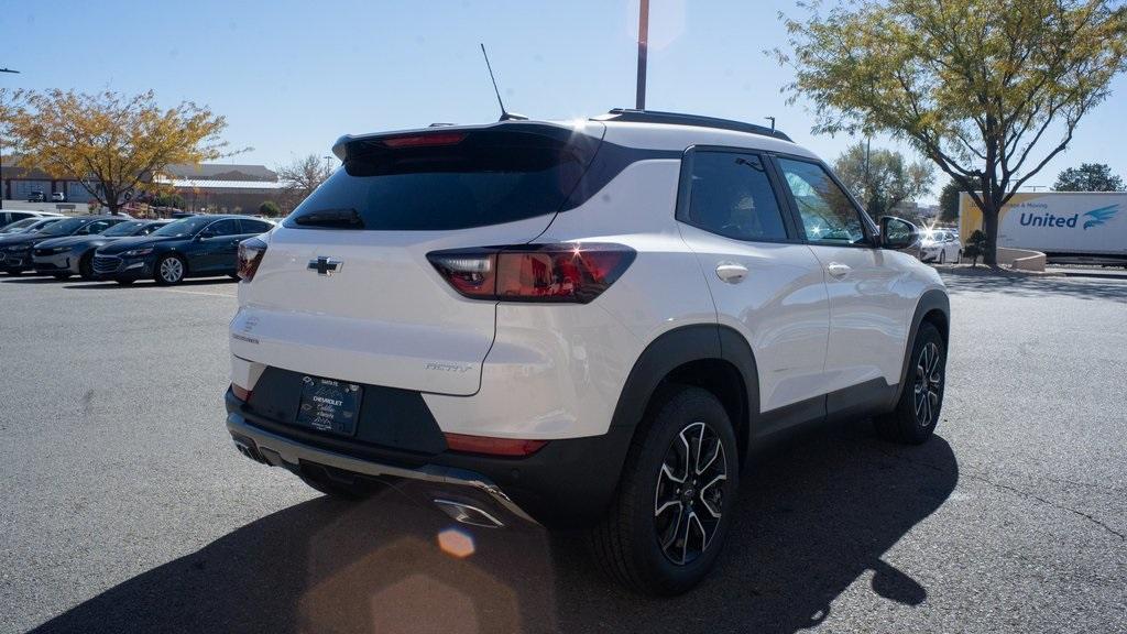 new 2025 Chevrolet TrailBlazer car, priced at $32,475