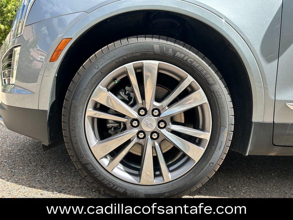 used 2025 Cadillac XT5 car, priced at $45,988