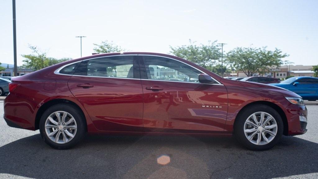 new 2025 Chevrolet Malibu car, priced at $30,040