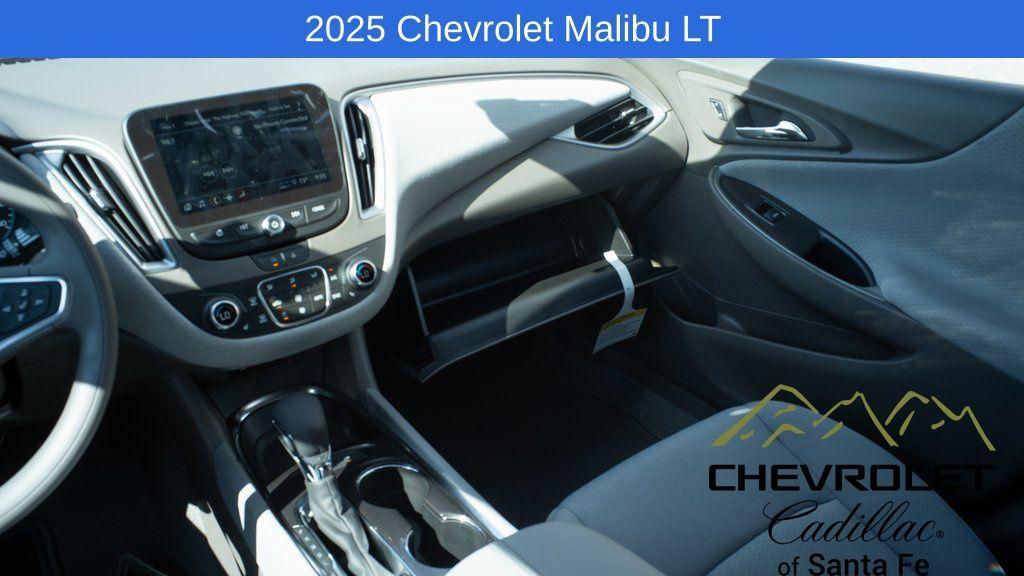 new 2025 Chevrolet Malibu car, priced at $30,040