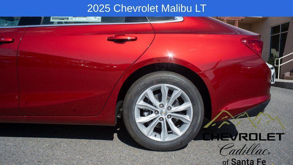 new 2025 Chevrolet Malibu car, priced at $30,040