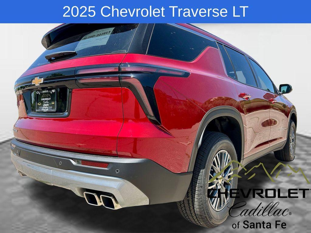 new 2025 Chevrolet Traverse car, priced at $42,690