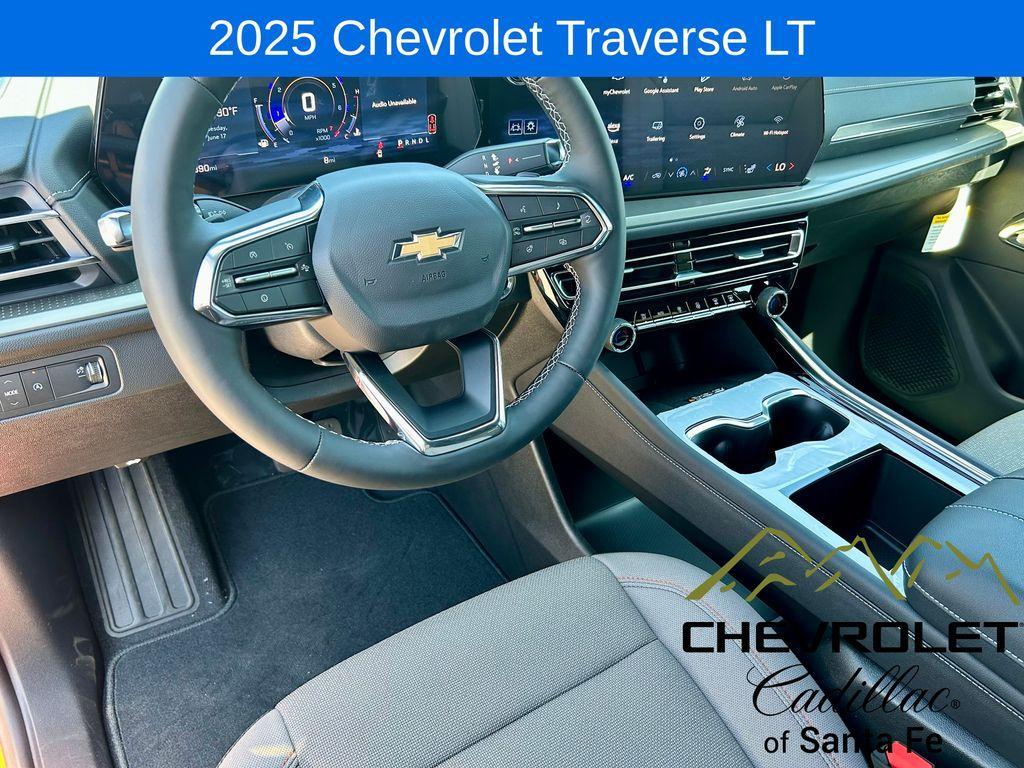 new 2025 Chevrolet Traverse car, priced at $42,690