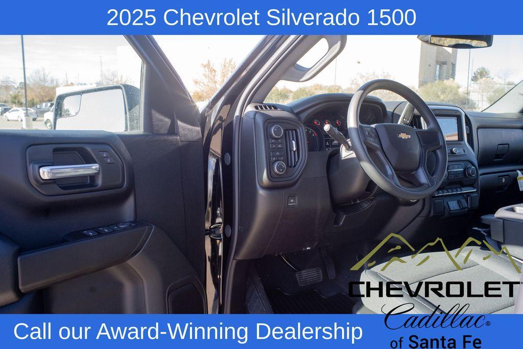 new 2025 Chevrolet Silverado 1500 car, priced at $51,780