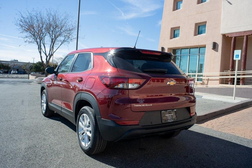 new 2025 Chevrolet TrailBlazer car, priced at $25,680