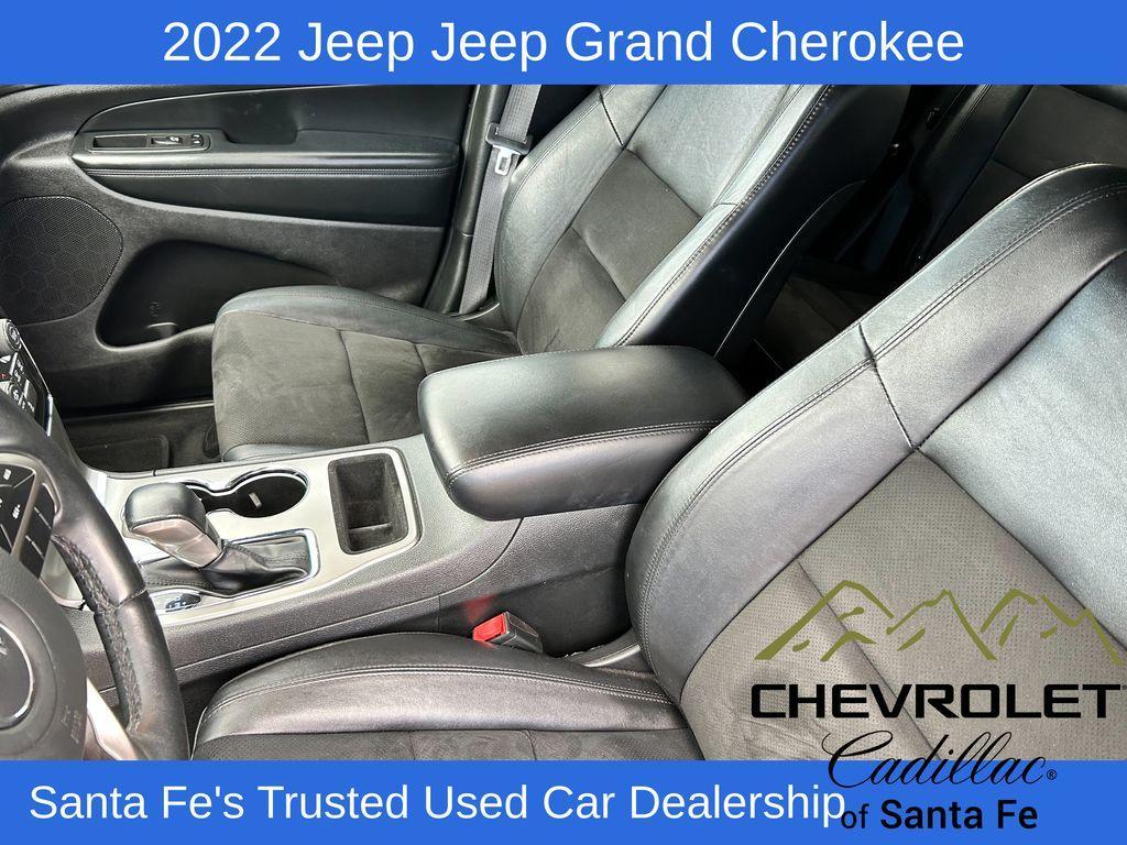 used 2022 Jeep Grand Cherokee WK car, priced at $27,991