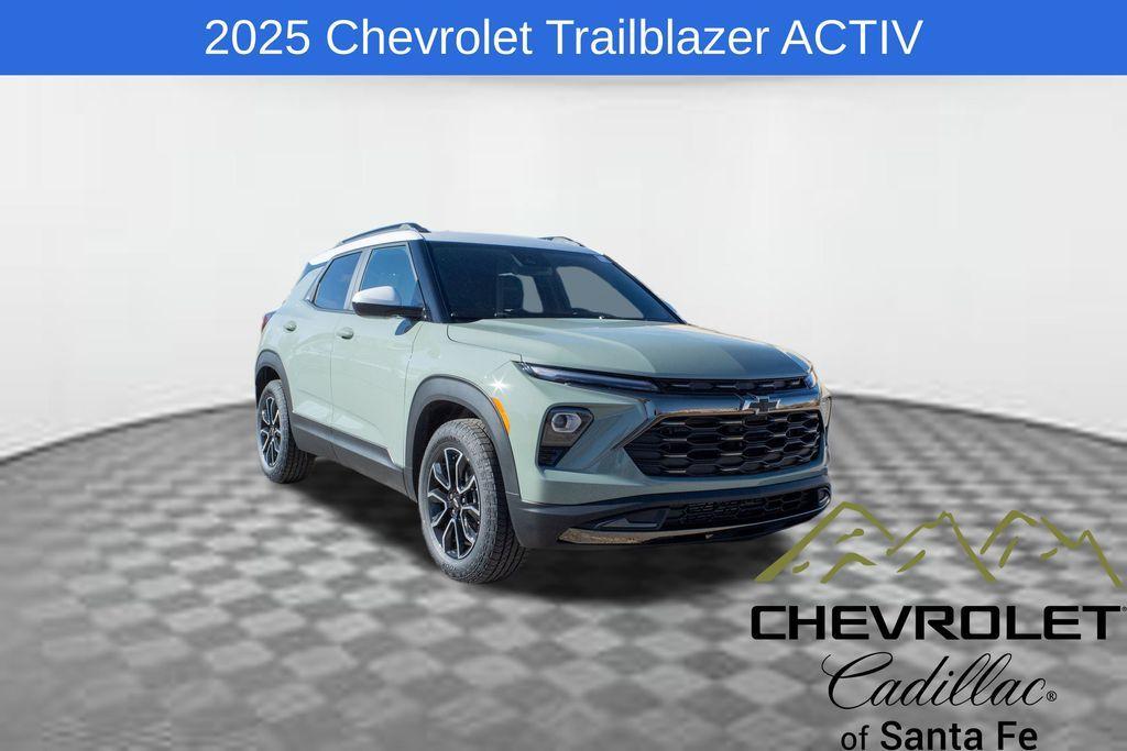 new 2025 Chevrolet TrailBlazer car, priced at $31,830