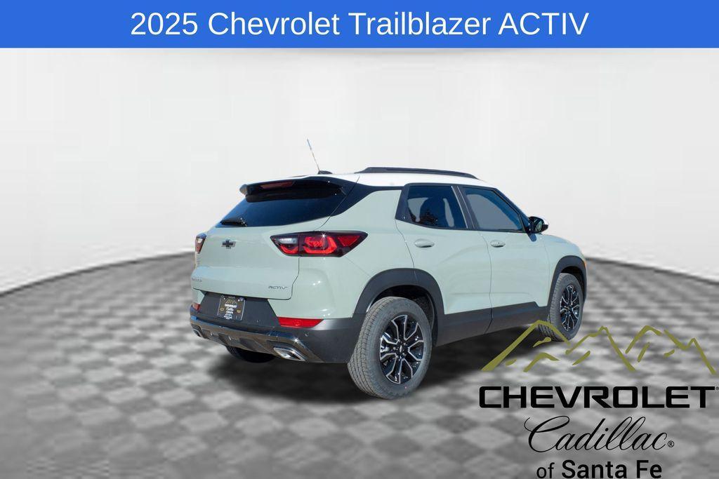 new 2025 Chevrolet TrailBlazer car, priced at $31,830