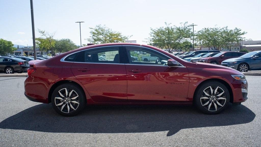 new 2025 Chevrolet Malibu car, priced at $29,015