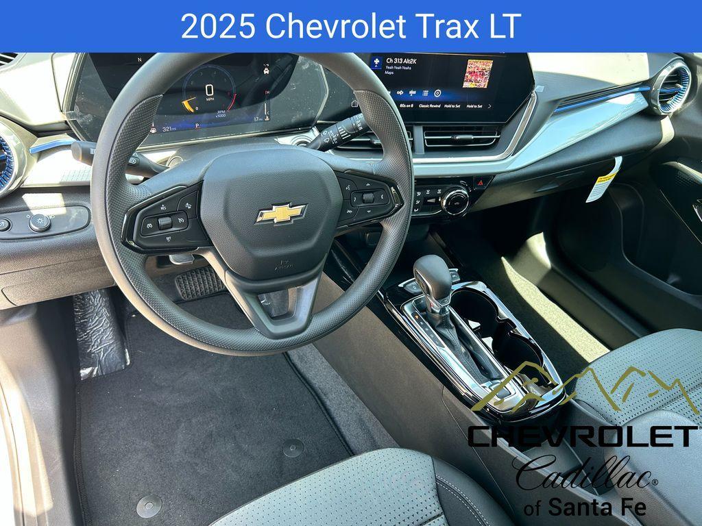 new 2025 Chevrolet Trax car, priced at $24,095