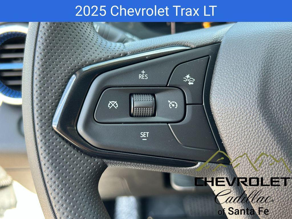new 2025 Chevrolet Trax car, priced at $24,095
