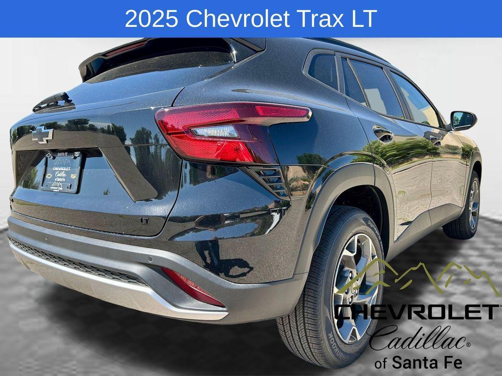new 2025 Chevrolet Trax car, priced at $27,050
