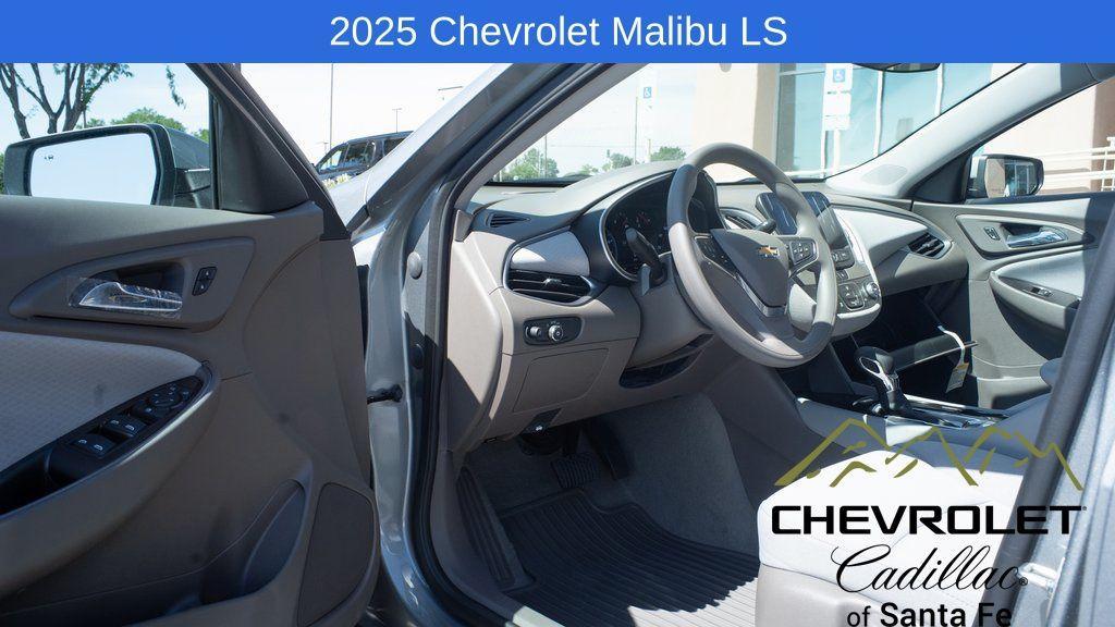 new 2025 Chevrolet Malibu car, priced at $27,520