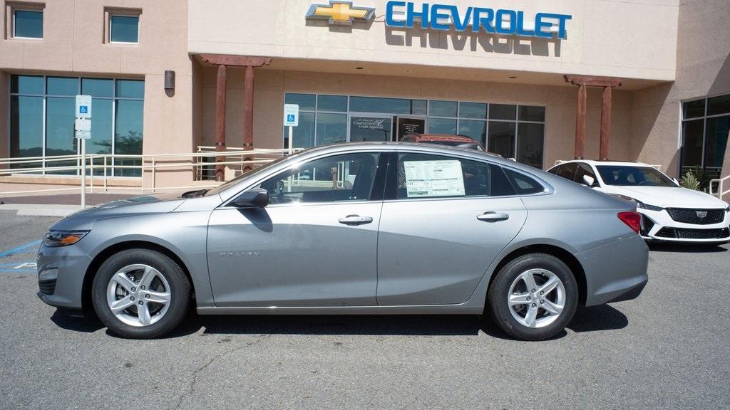 new 2025 Chevrolet Malibu car, priced at $27,520