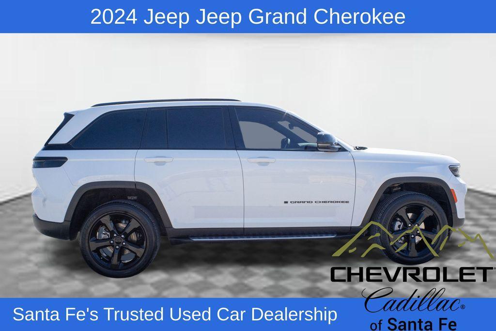 used 2024 Jeep Grand Cherokee car, priced at $37,991