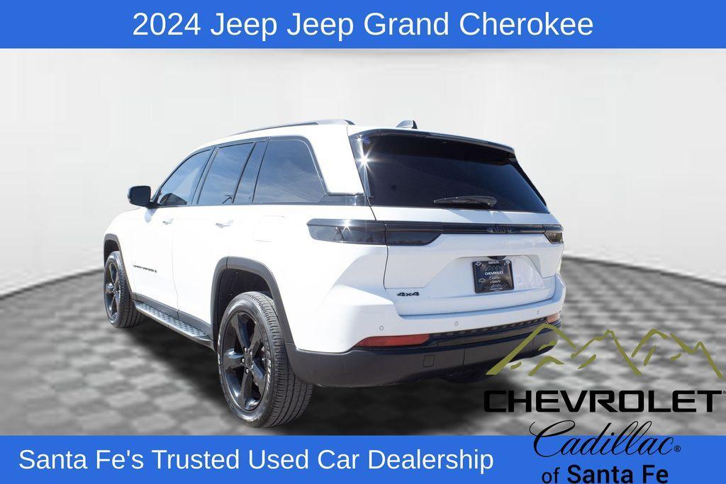 used 2024 Jeep Grand Cherokee car, priced at $37,991