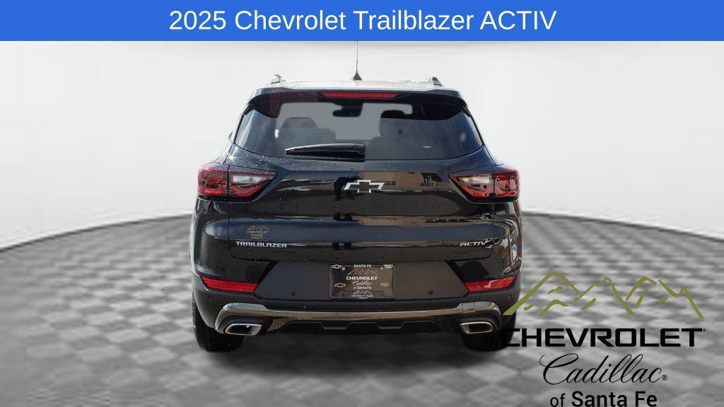 new 2025 Chevrolet TrailBlazer car, priced at $31,830